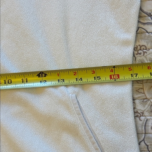 Nike Women's Fleece “LIVESTRONG” Fleece Zip Up Sweater/Jacket - Picture 11 of 12